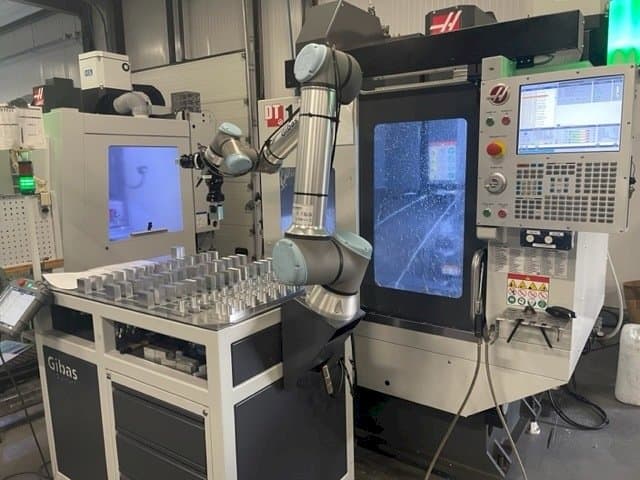 Вид станка HAAS DT-1  спереди