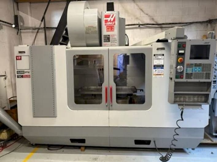 Вид станка HAAS VF3  спереди