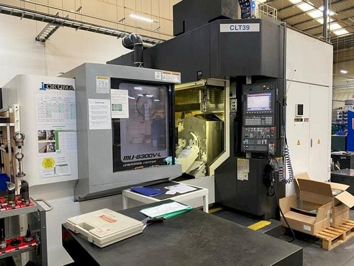 Вид станка Okuma MU 6300V-L спереди