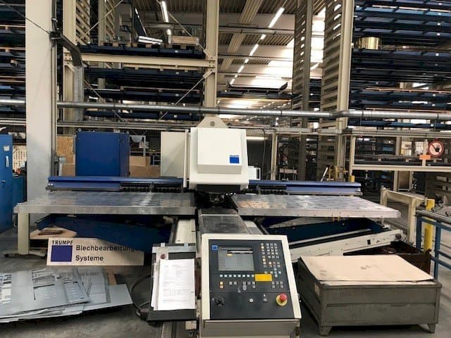 Вид станка Trumpf Trumatic TC 5000 R спереди