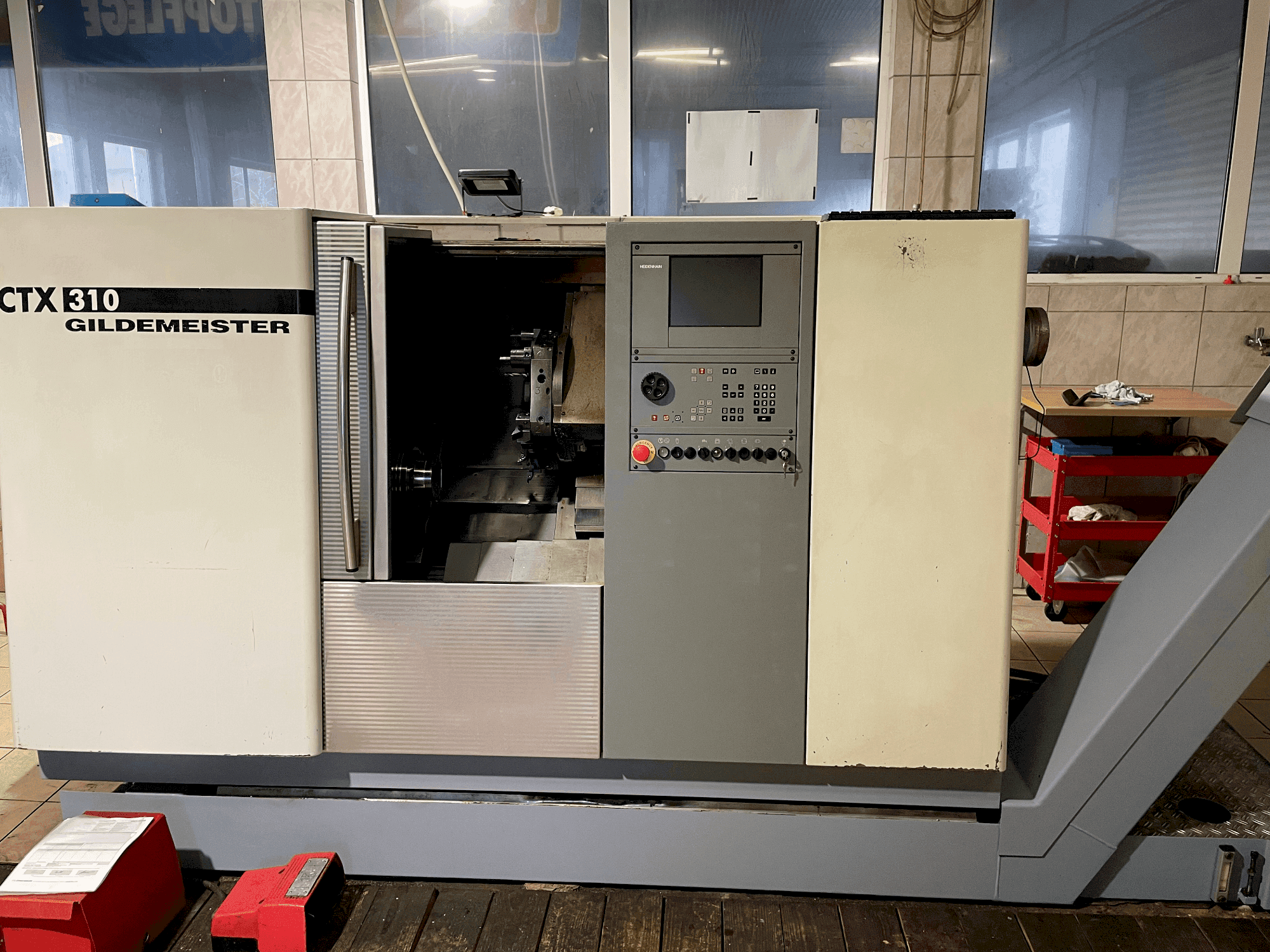 Вид станка Gildemeister CTX 310 V3 спереди
