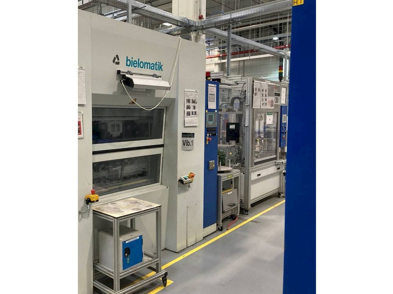 Вид станка bielomatik K3216 спереди