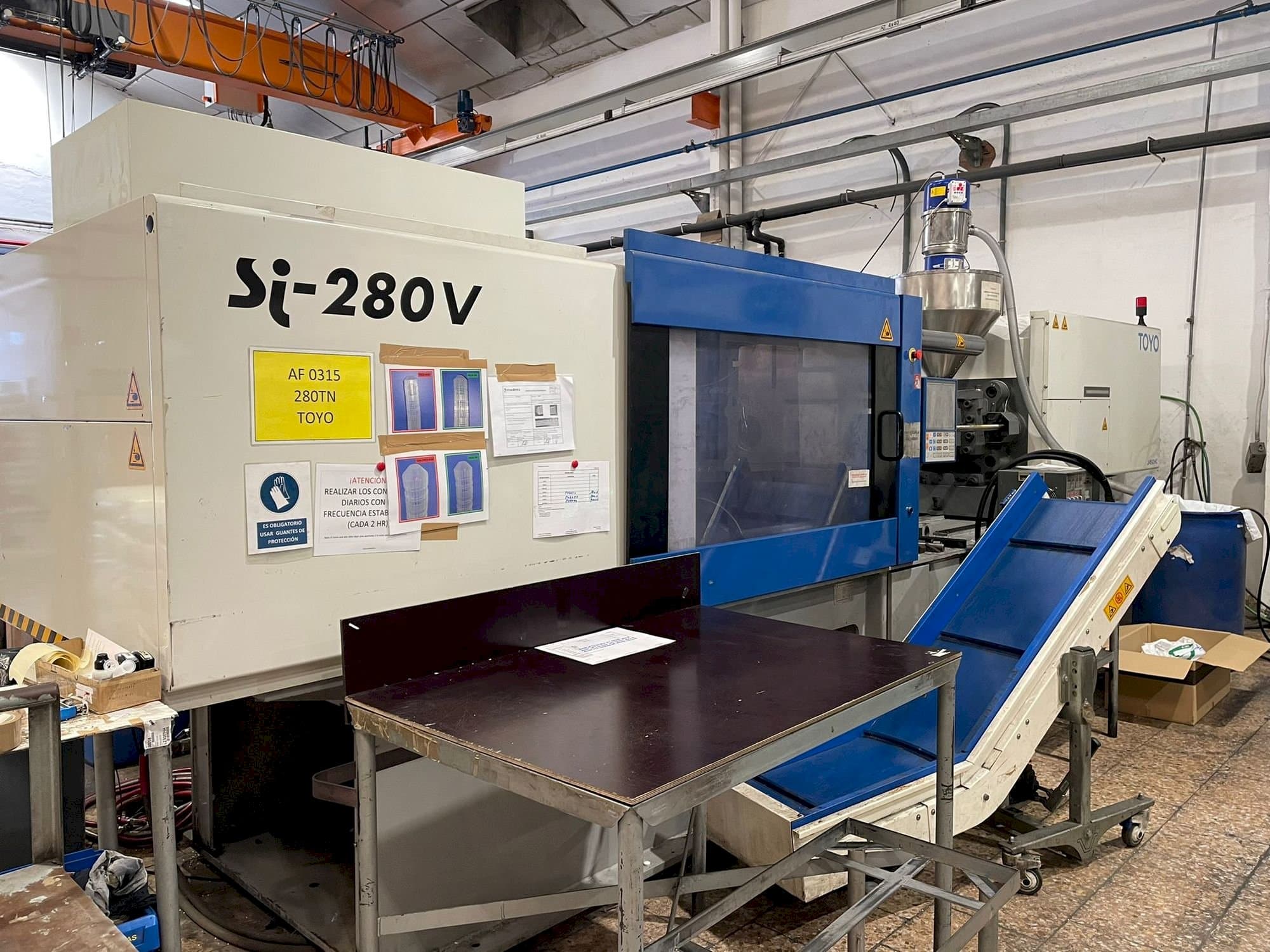 Вид станка Toyo Si-280-V спереди