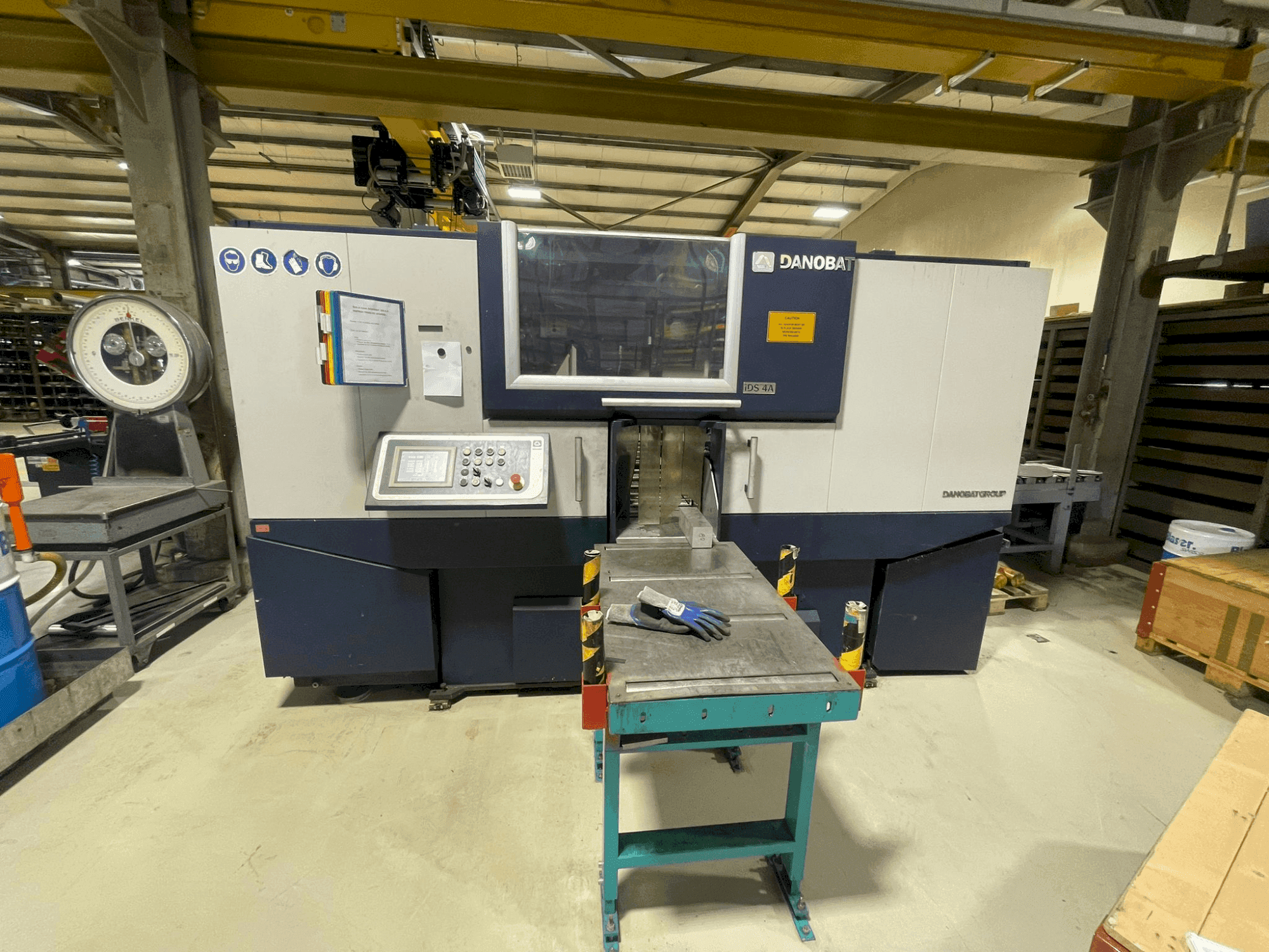 Вид станка DANOBAT IDS 4A  спереди