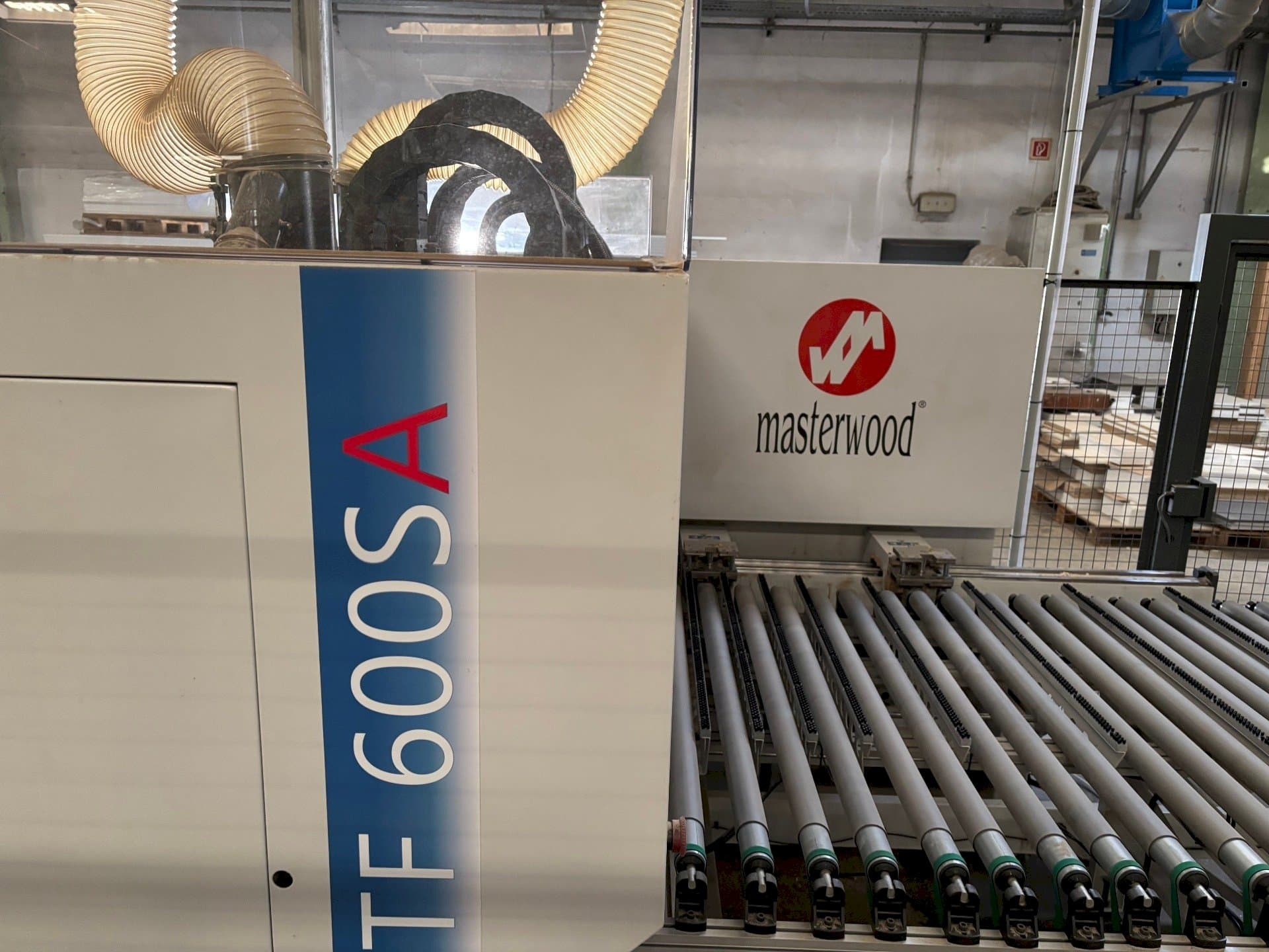 Вид станка MASTERWOOD MASTERDRILL TF 600 SA спереди
