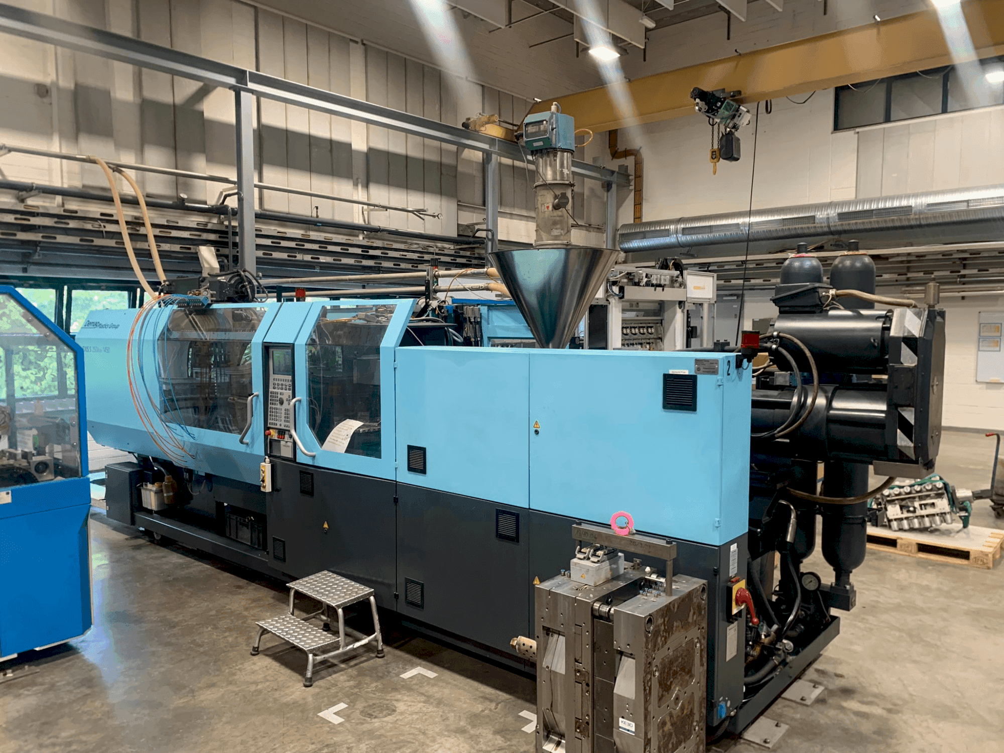 Вид станка DEMAG EL-Exis S 250/630-1450 спереди