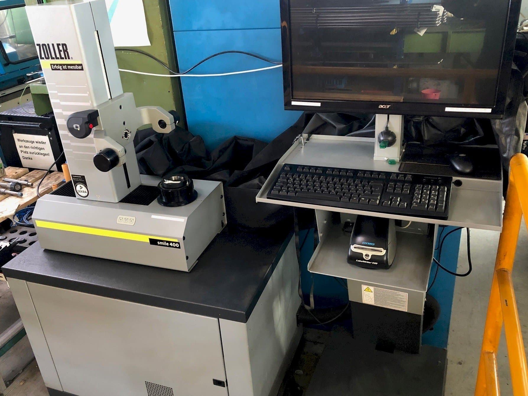 Вид станка Zoller smile 400 спереди