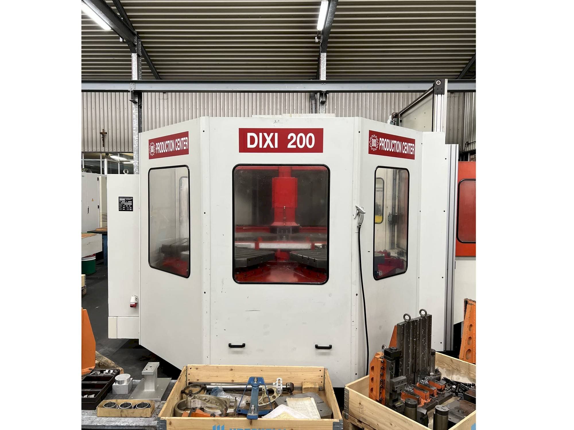 Вид станка DIXI 200 спереди