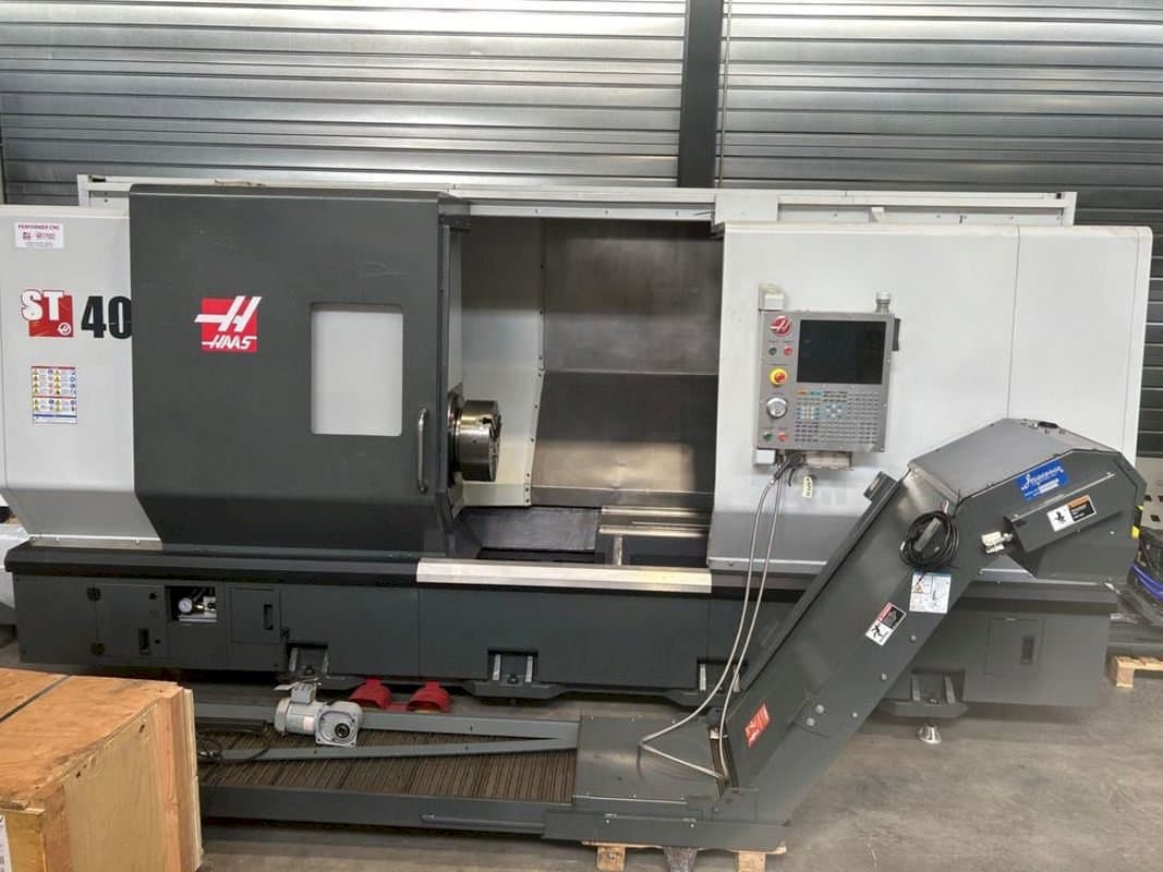Вид станка HAAS ST-40 спереди