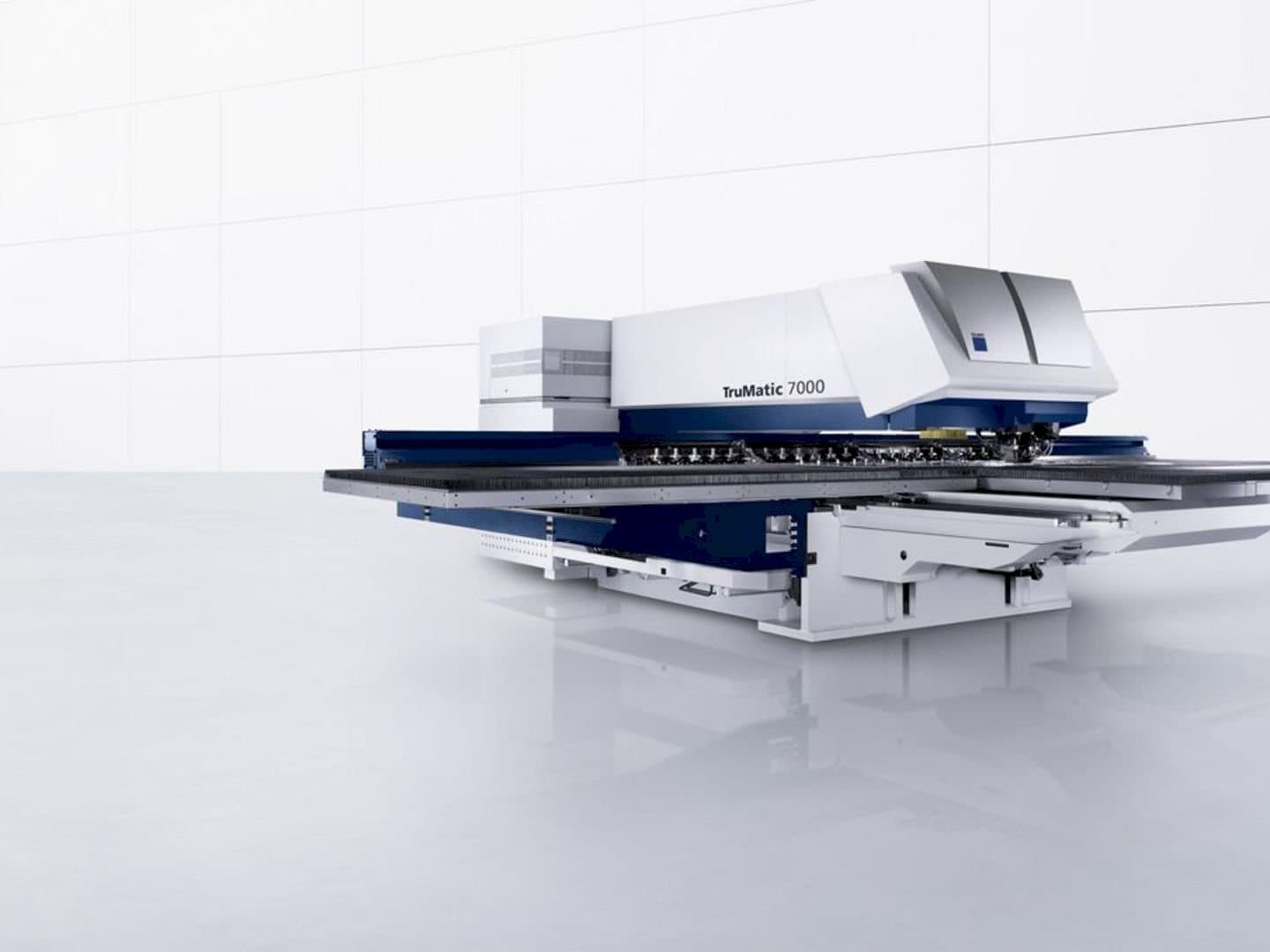 Вид станка Trumpf TC 7000 спереди