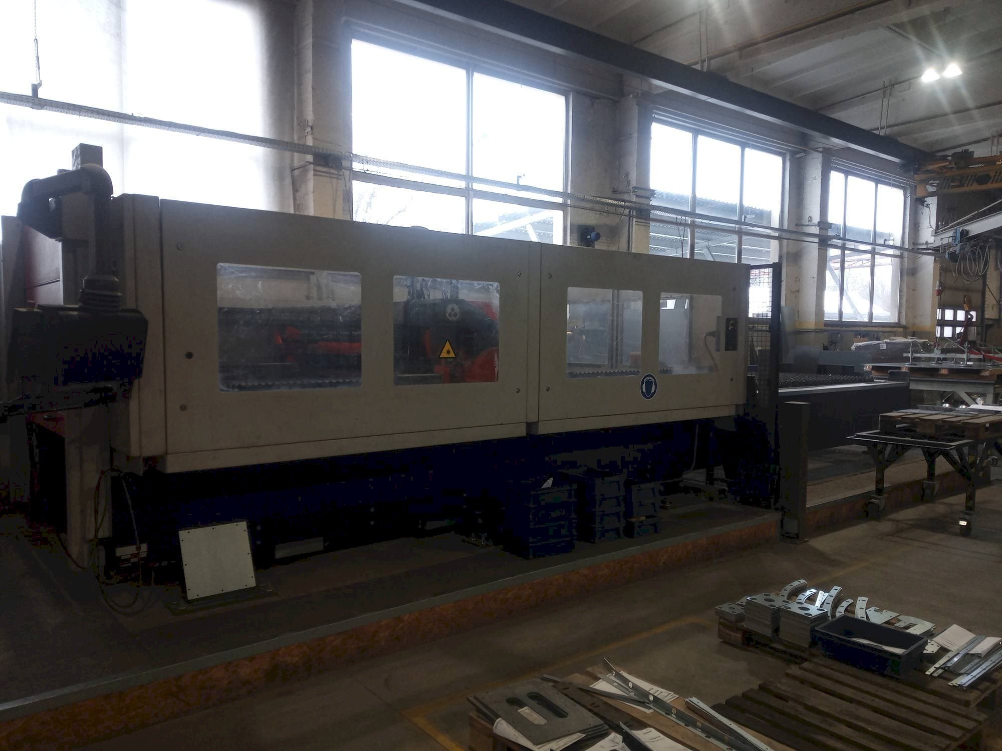 Вид станка Bystronic Bysprint 3015  спереди