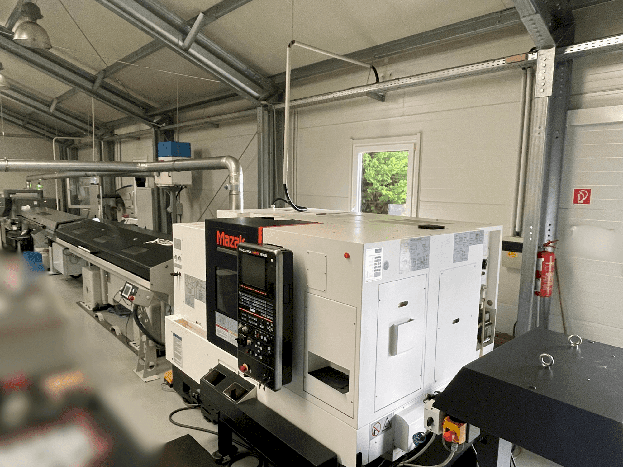 Вид станка Mazak Quick Turn Nexus 200-II MS  спереди