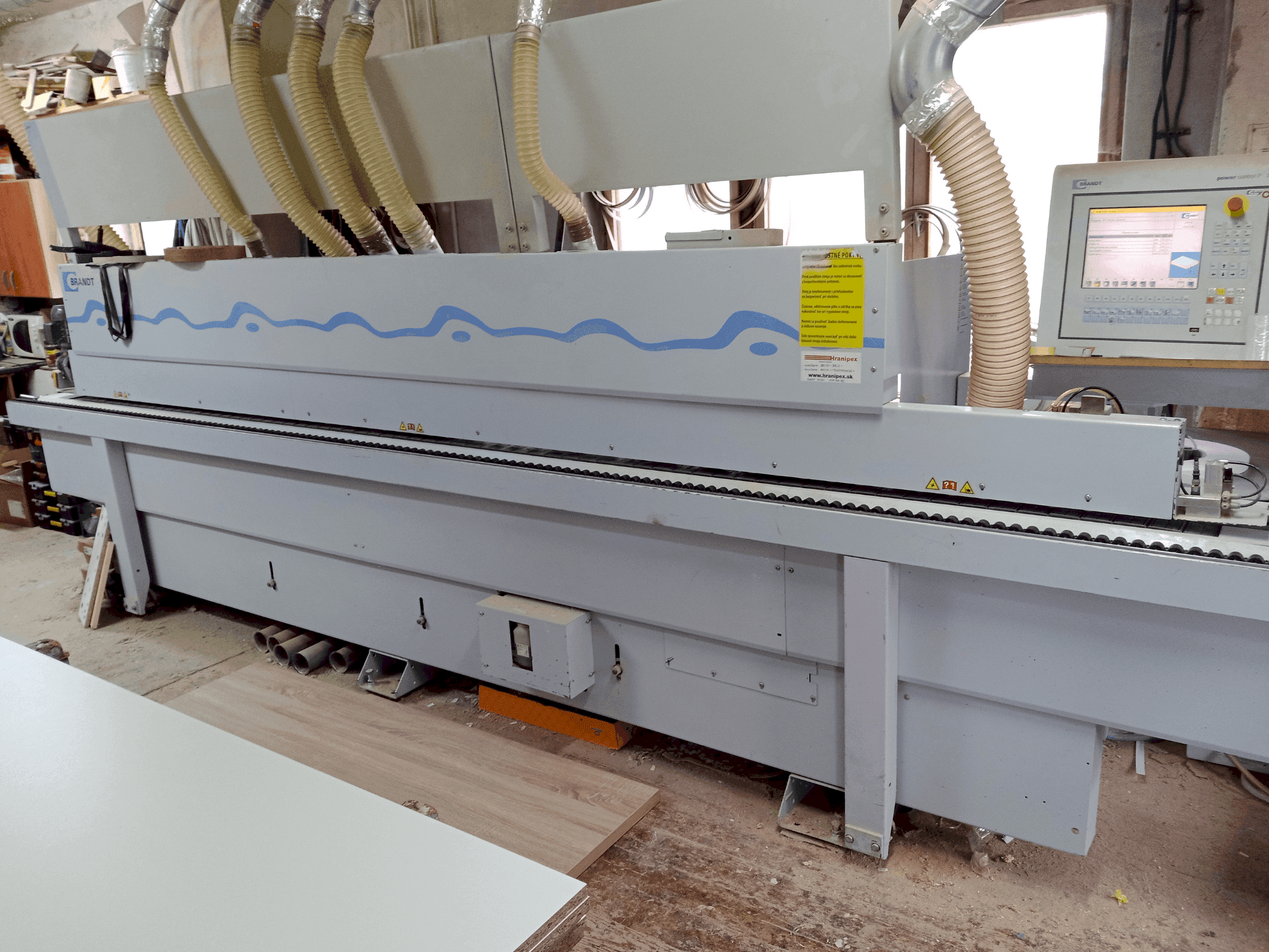 Вид станка BRANDT Highflex 1440  спереди