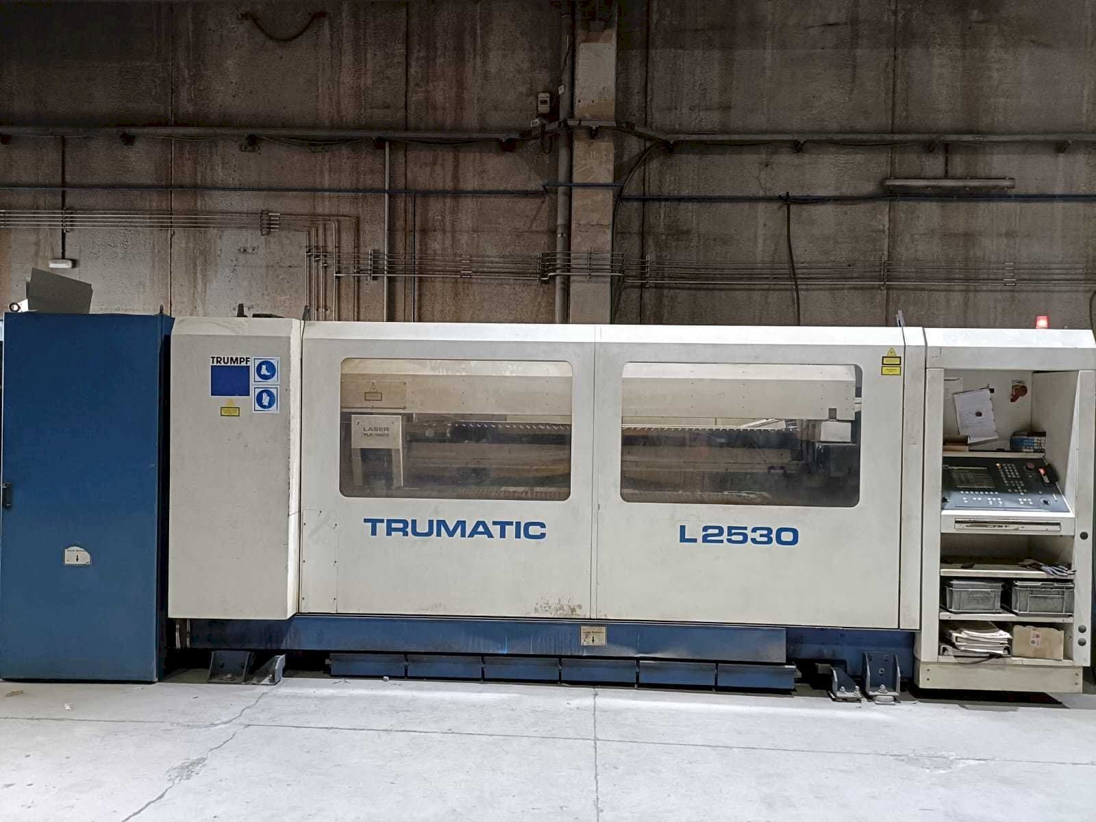 Вид станка Trumpf Trumatic L2530 спереди