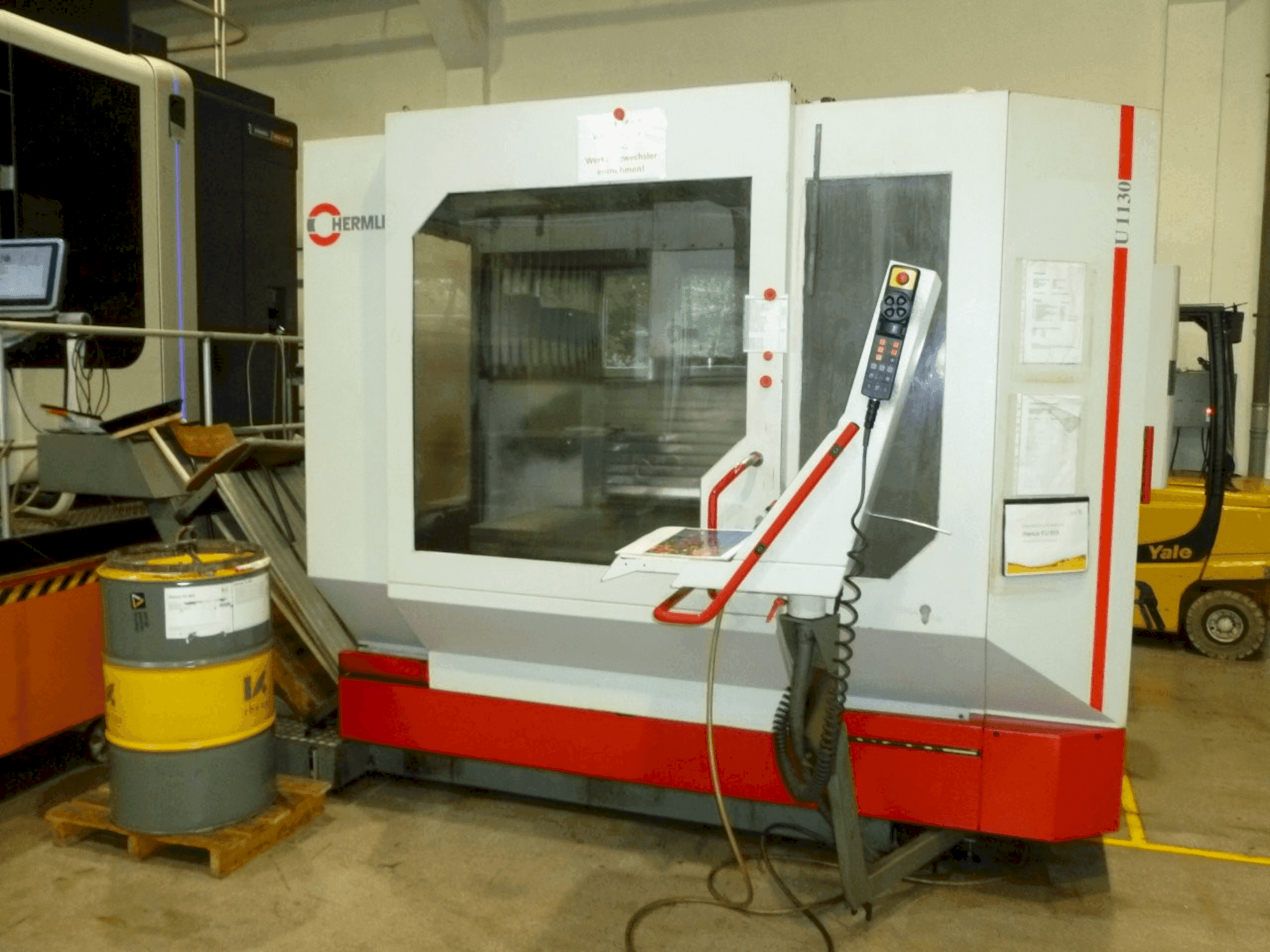 Вид станка HERMLE U1130  спереди