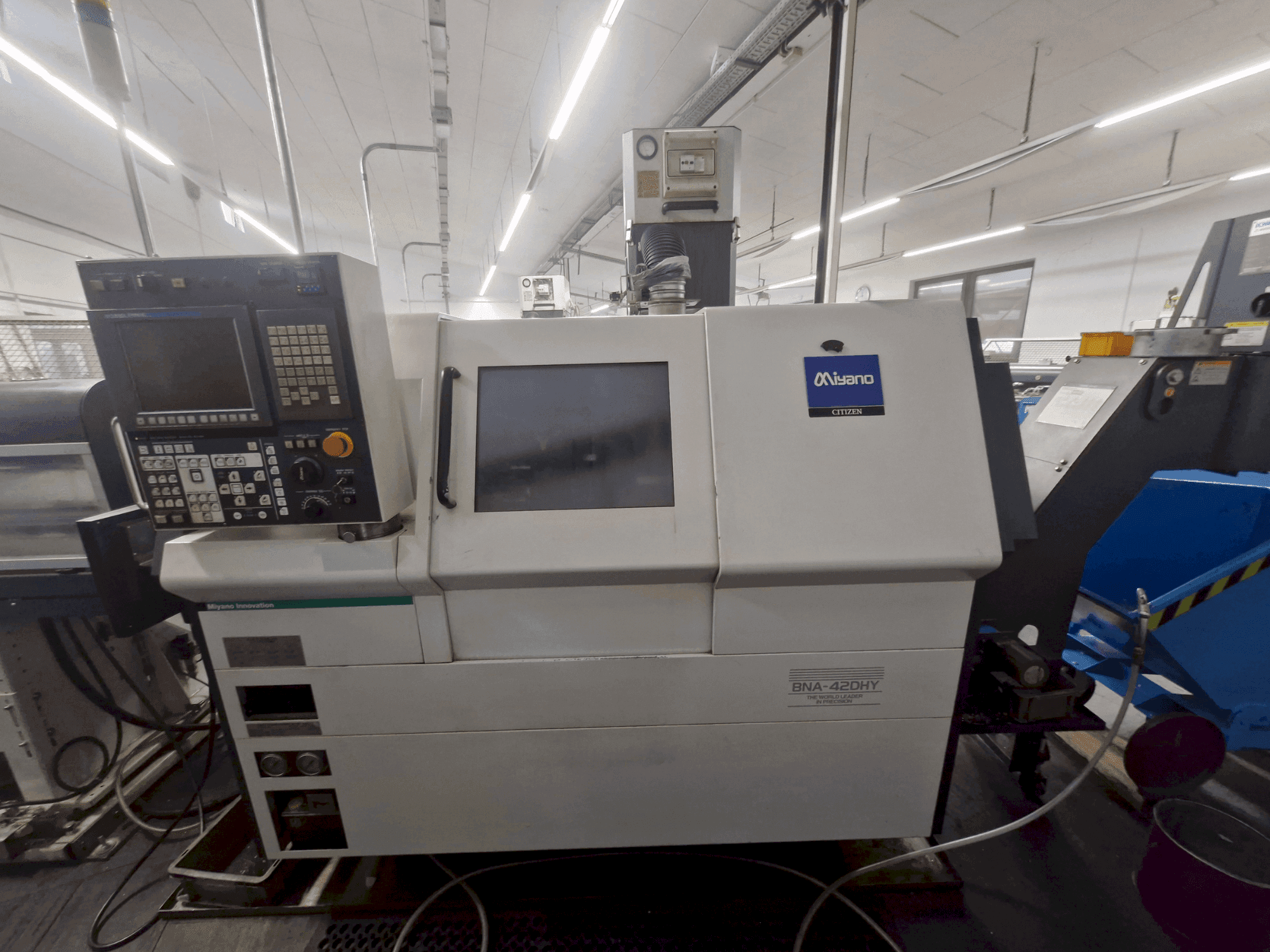 Вид станка Miyano BNA-42DHY спереди