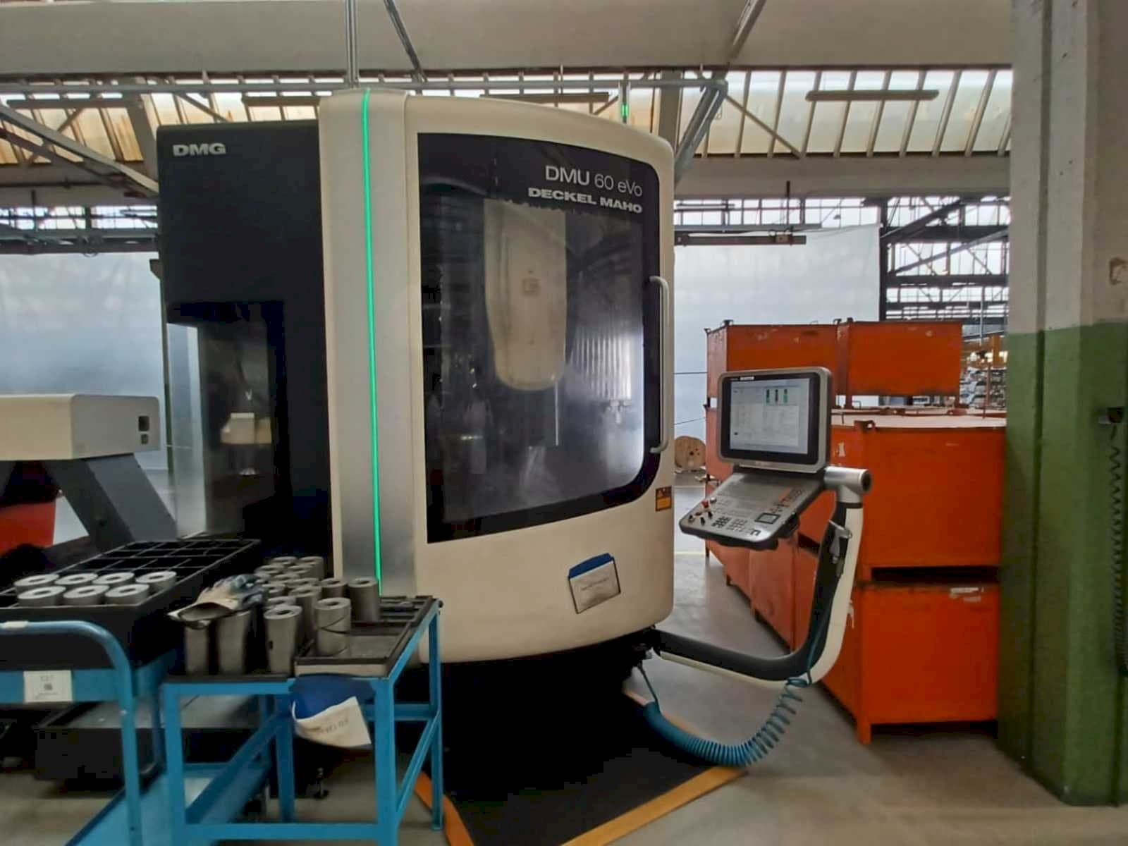 Вид станка DMG MORI DMU 60 evo спереди