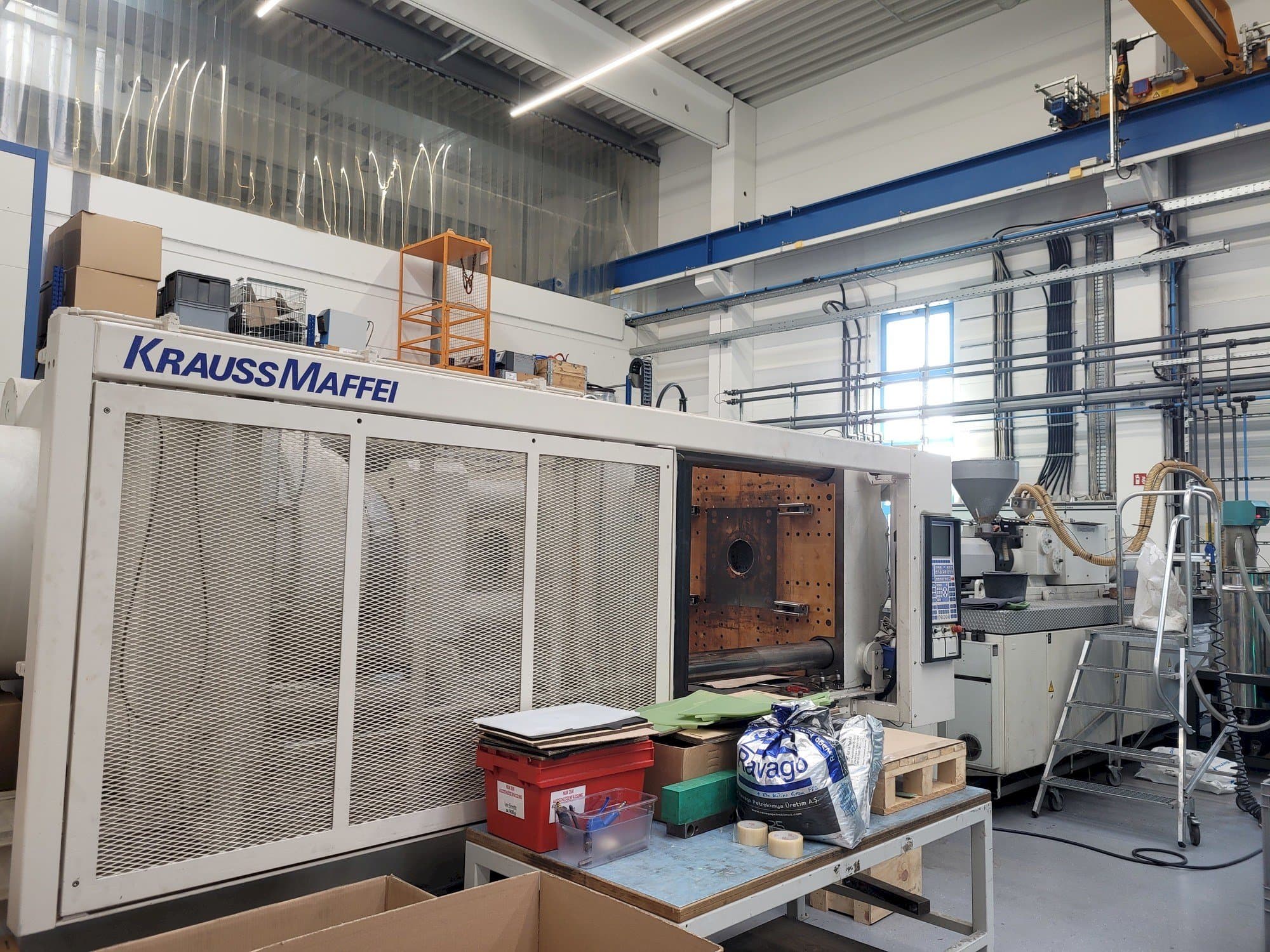 Вид станка Krauss Maffei 650-4350BM-MC4 спереди