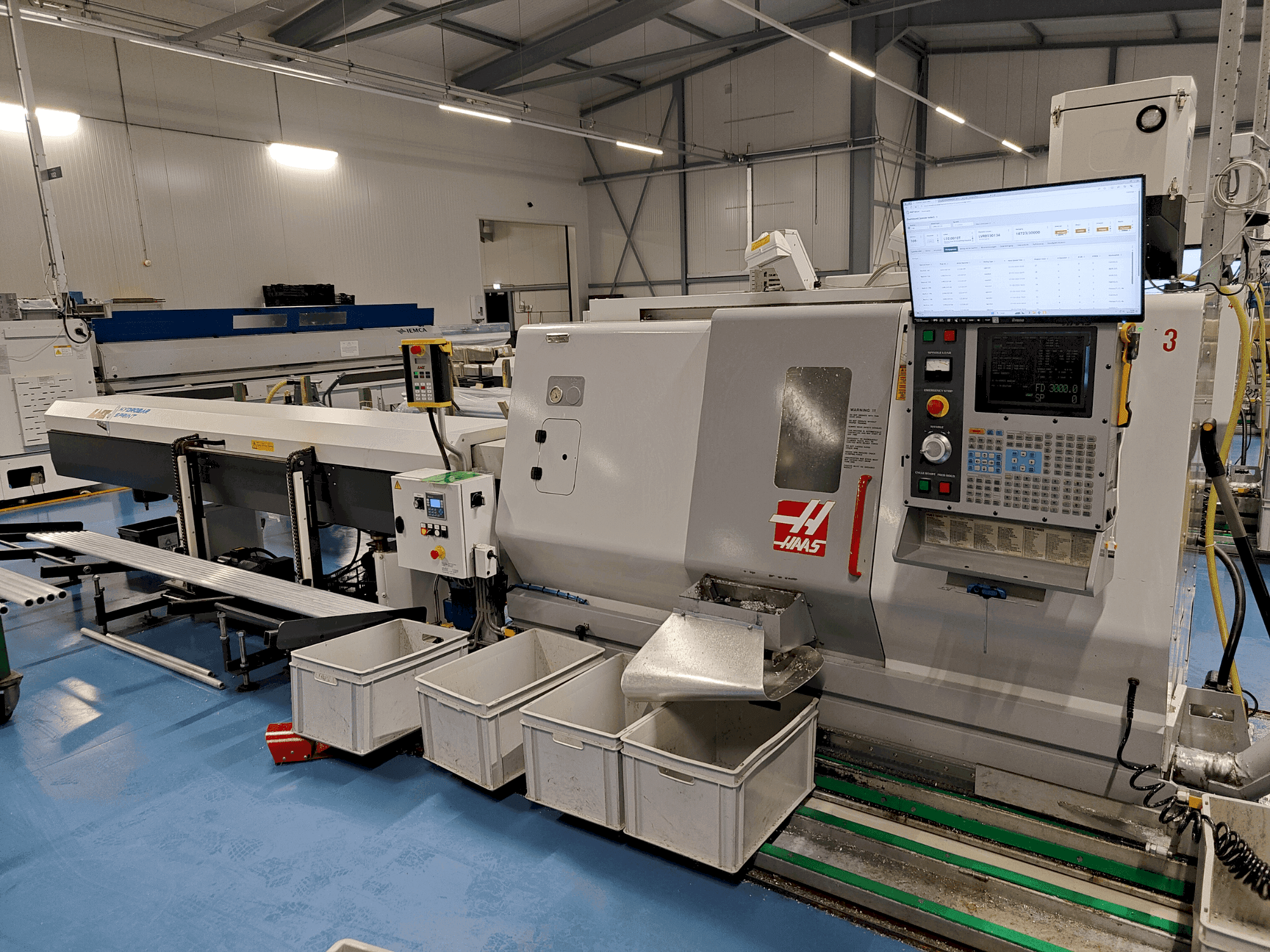 Вид станка HAAS SL-20HE (2002) спереди