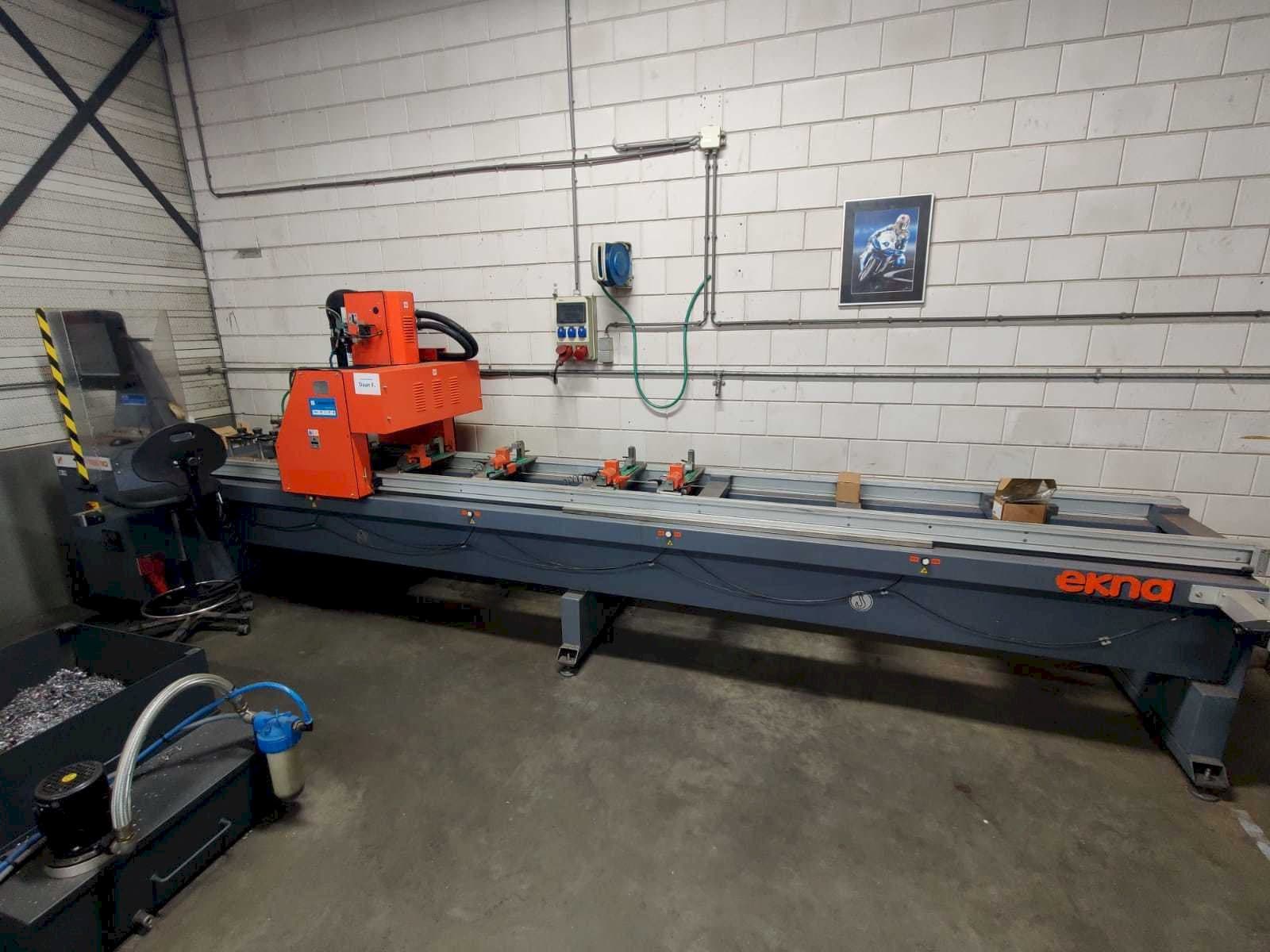 Вид станка Tekna TK426-1 спереди