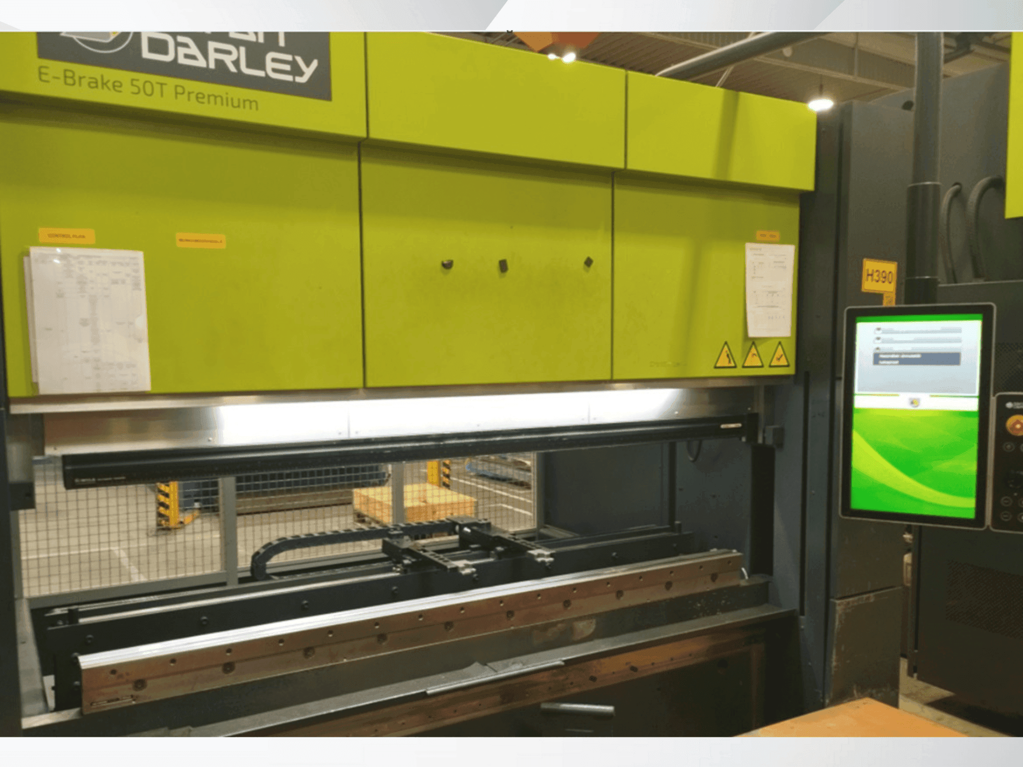 Вид станка Safan DARLEY E-BRAKE Premium 50-2050  спереди