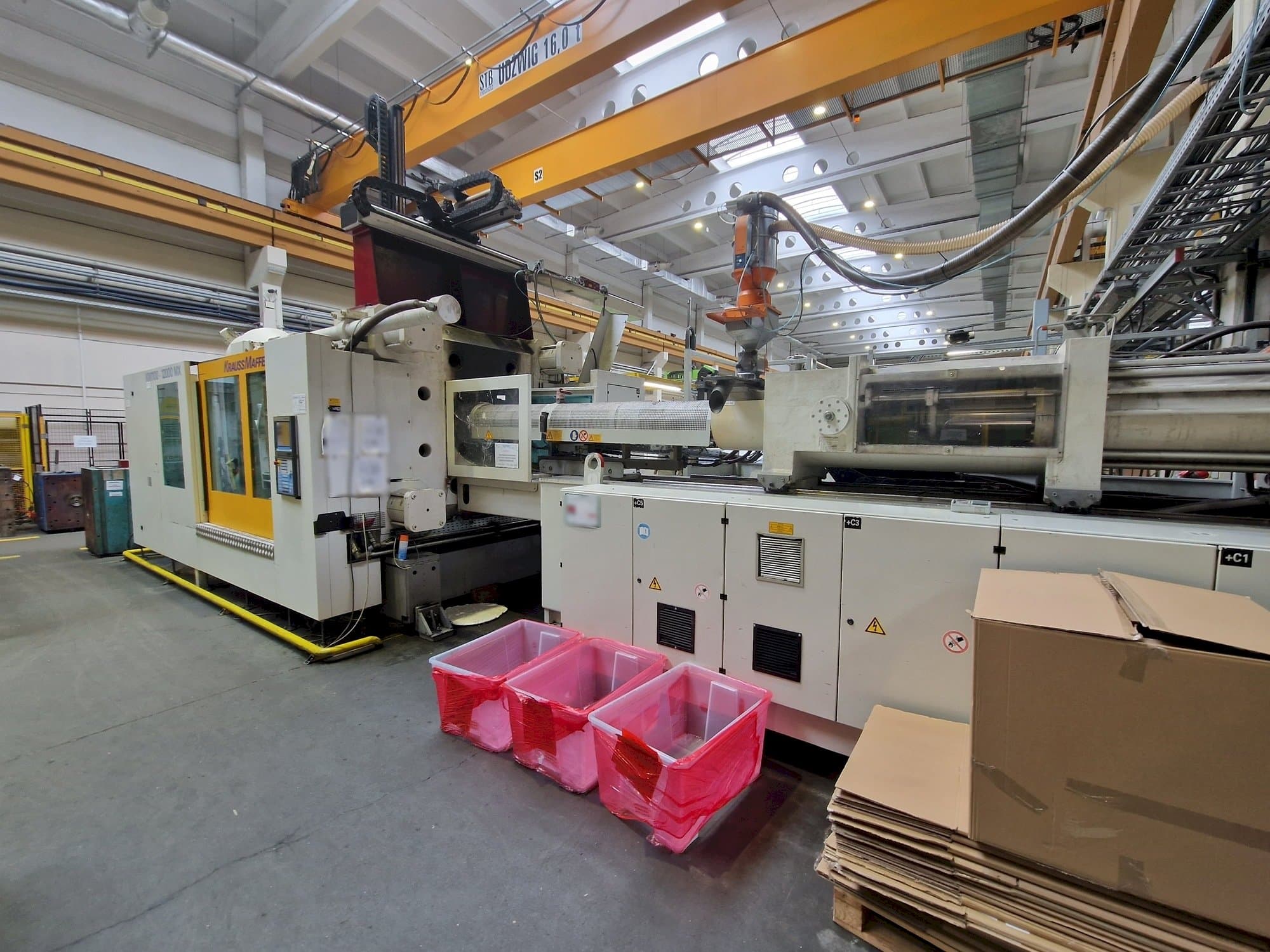 Вид станка Krauss Maffei 1100-12000 MX  спереди