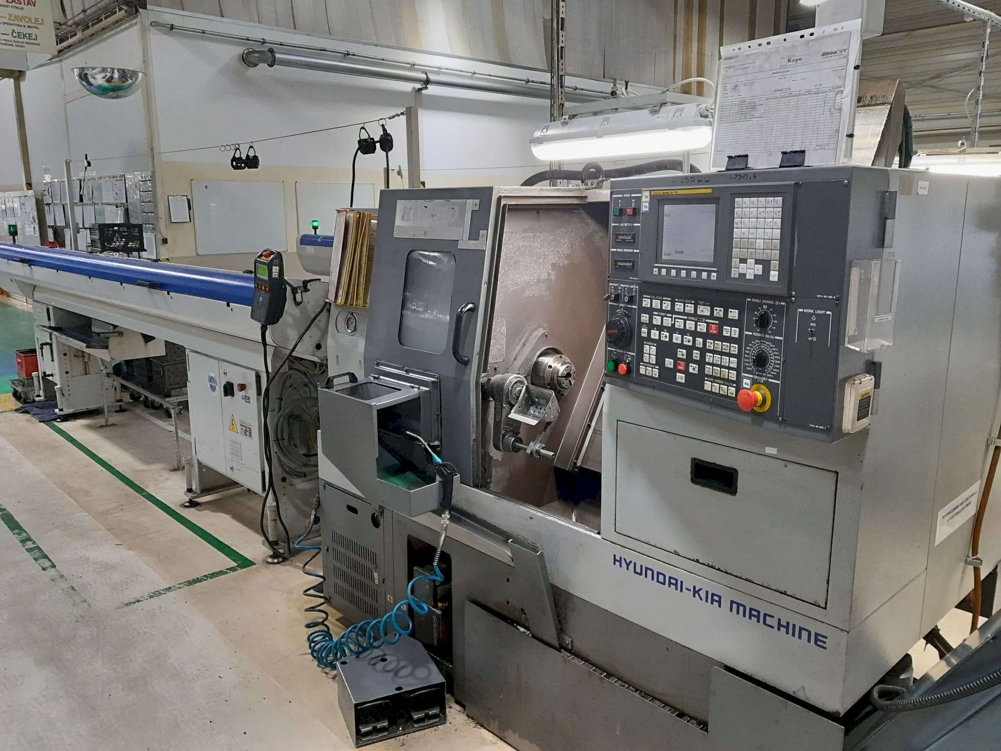 Вид станка Hyundai Kia KIT 450 спереди