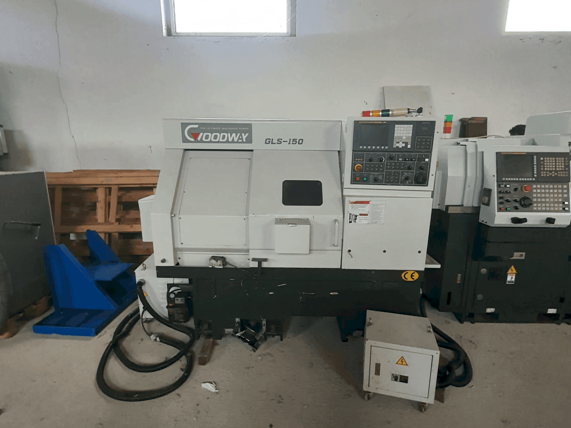 Вид станка Goodway GLS-150 M спереди