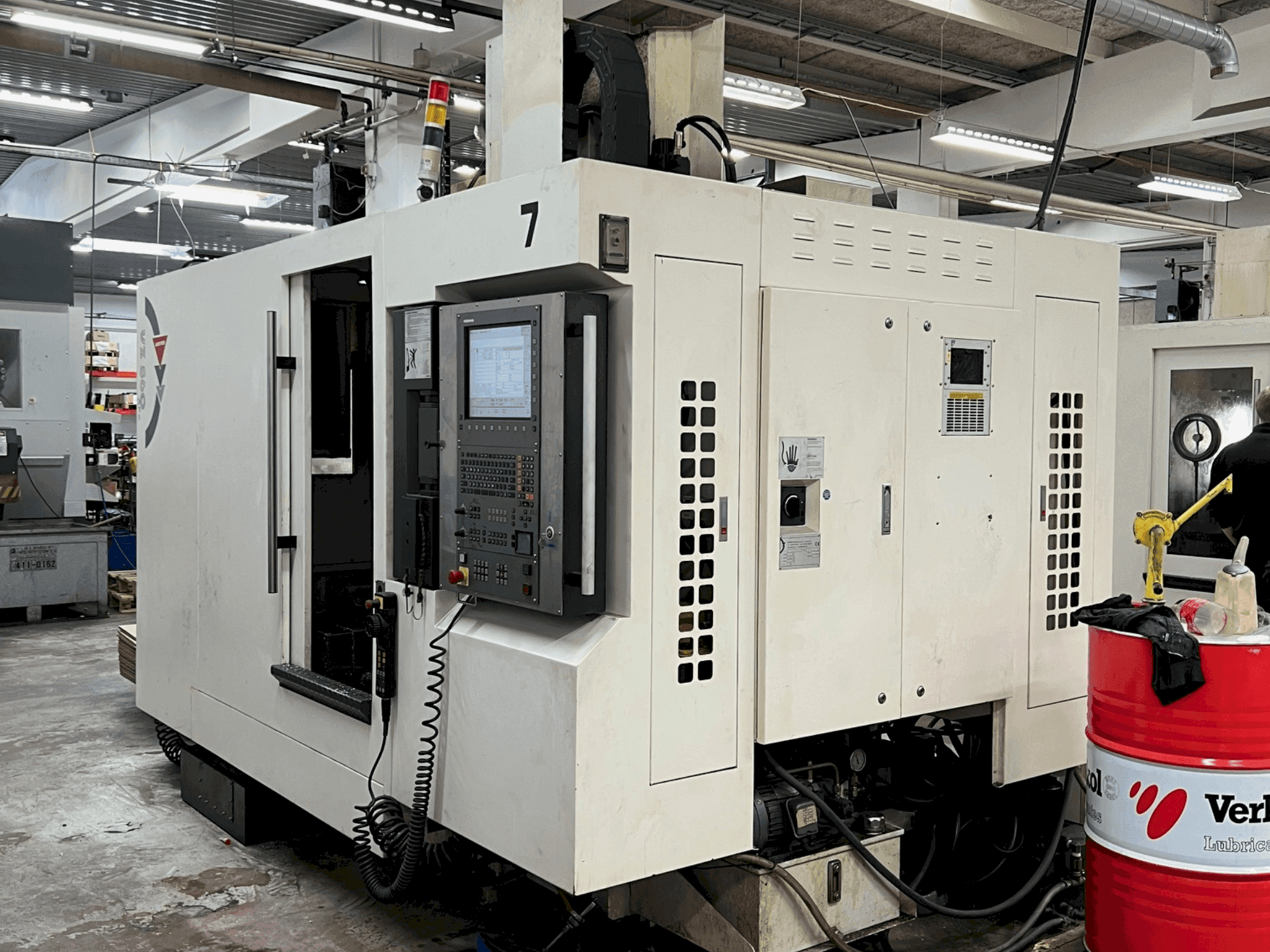 Вид станка WEMAS VZ 860 APC  спереди