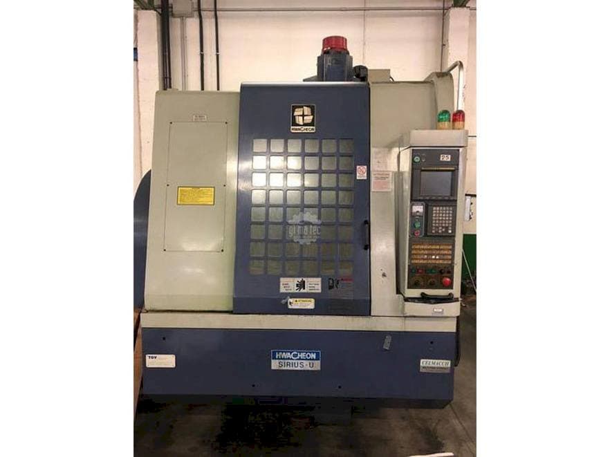 Вид станка HWACHEON SIRIUS U спереди