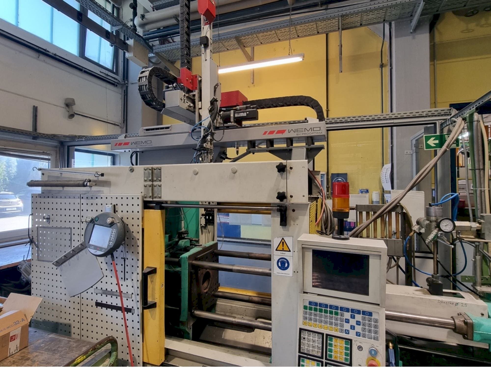 Вид станка Arburg ALLROUNDER Centex 270 C 500 - 250 спереди