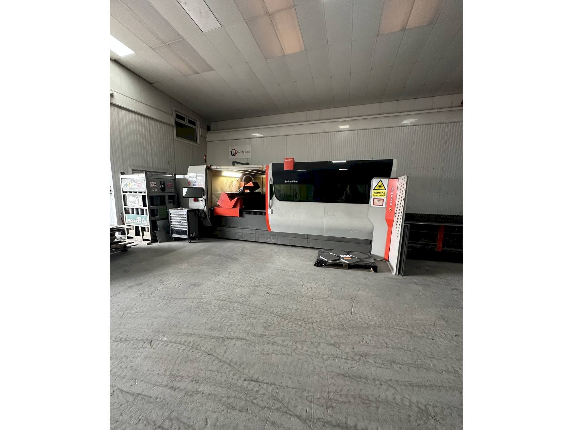 Вид станка Bystronic Bystar 6KW 3015 Fiber  спереди