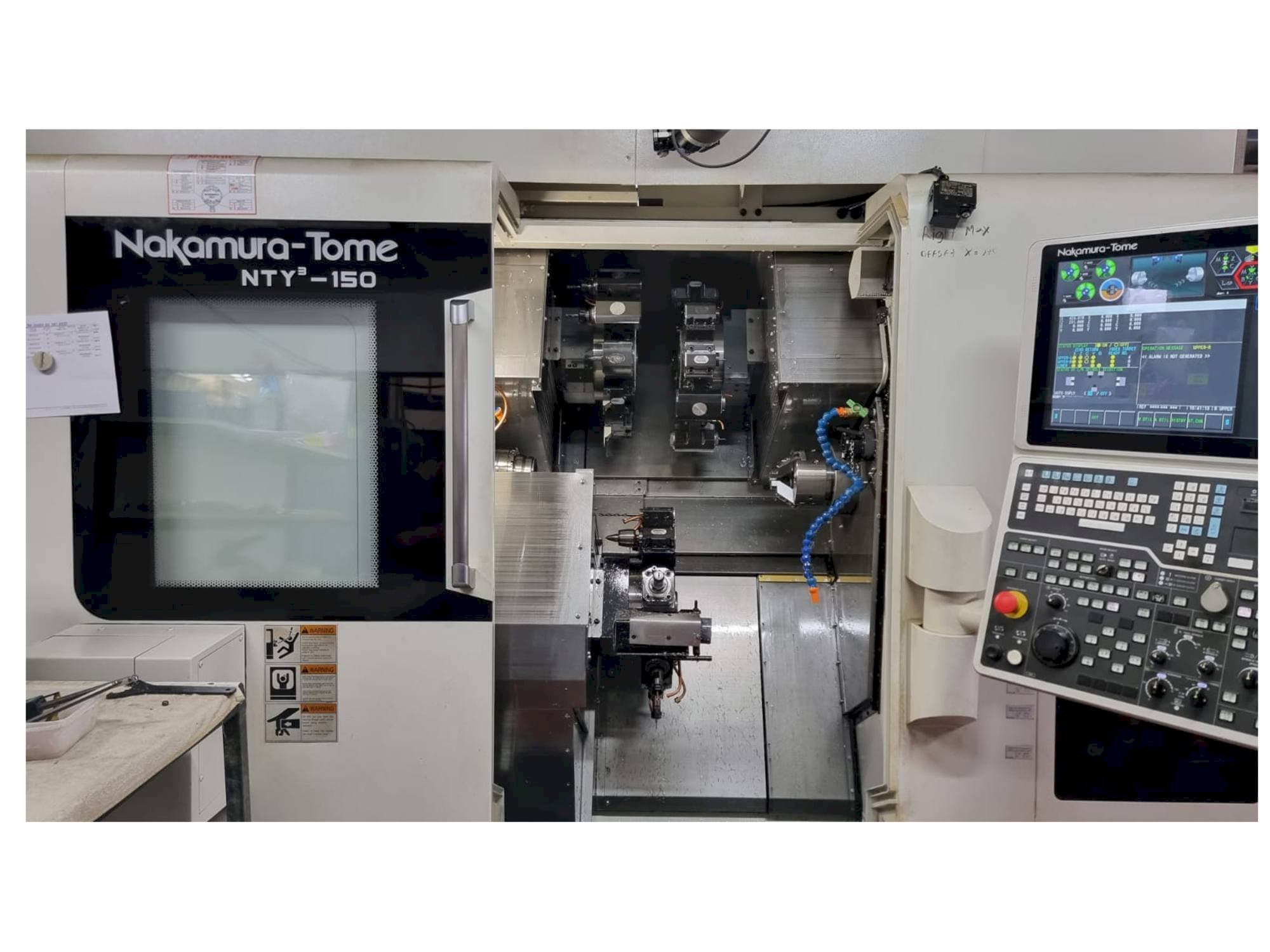 Вид станка NAKAMURA-TOME NTY3-150 спереди