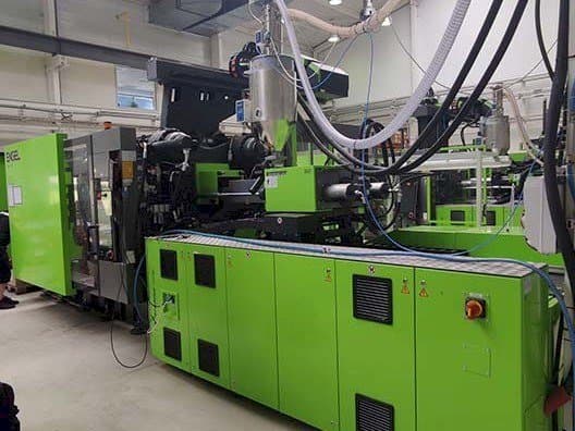 Вид станка Engel DUO 860/450 спереди