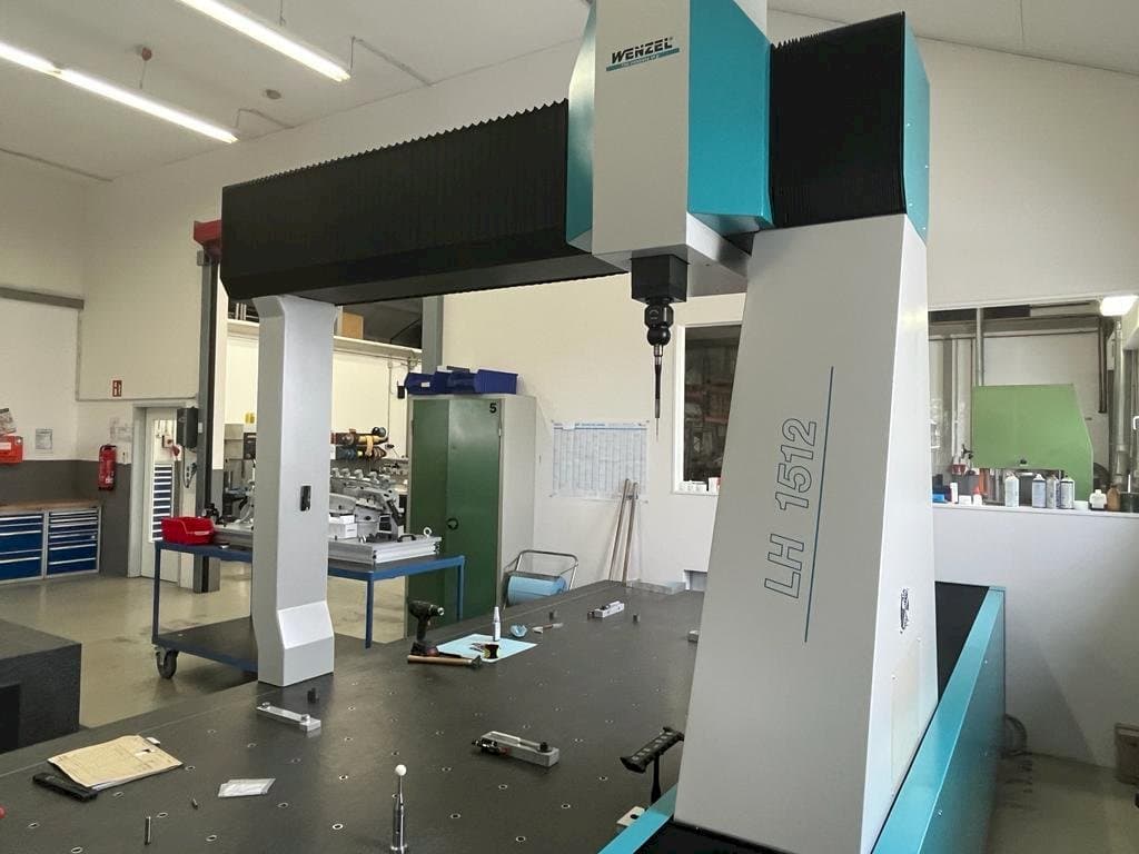 Вид станка Wenzel LH 1512 спереди