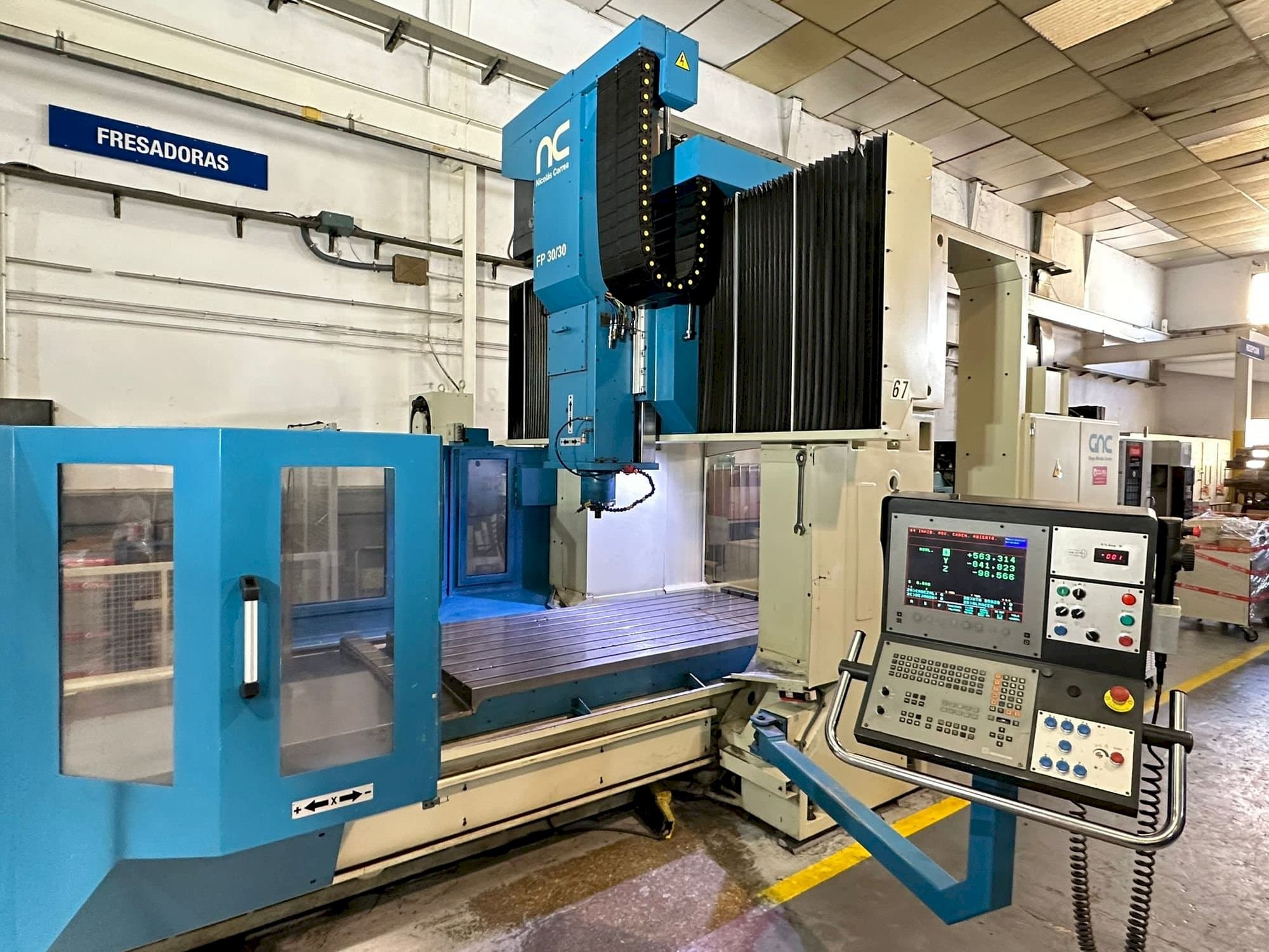 Вид станка NIEDERBERGER FP30/30  спереди