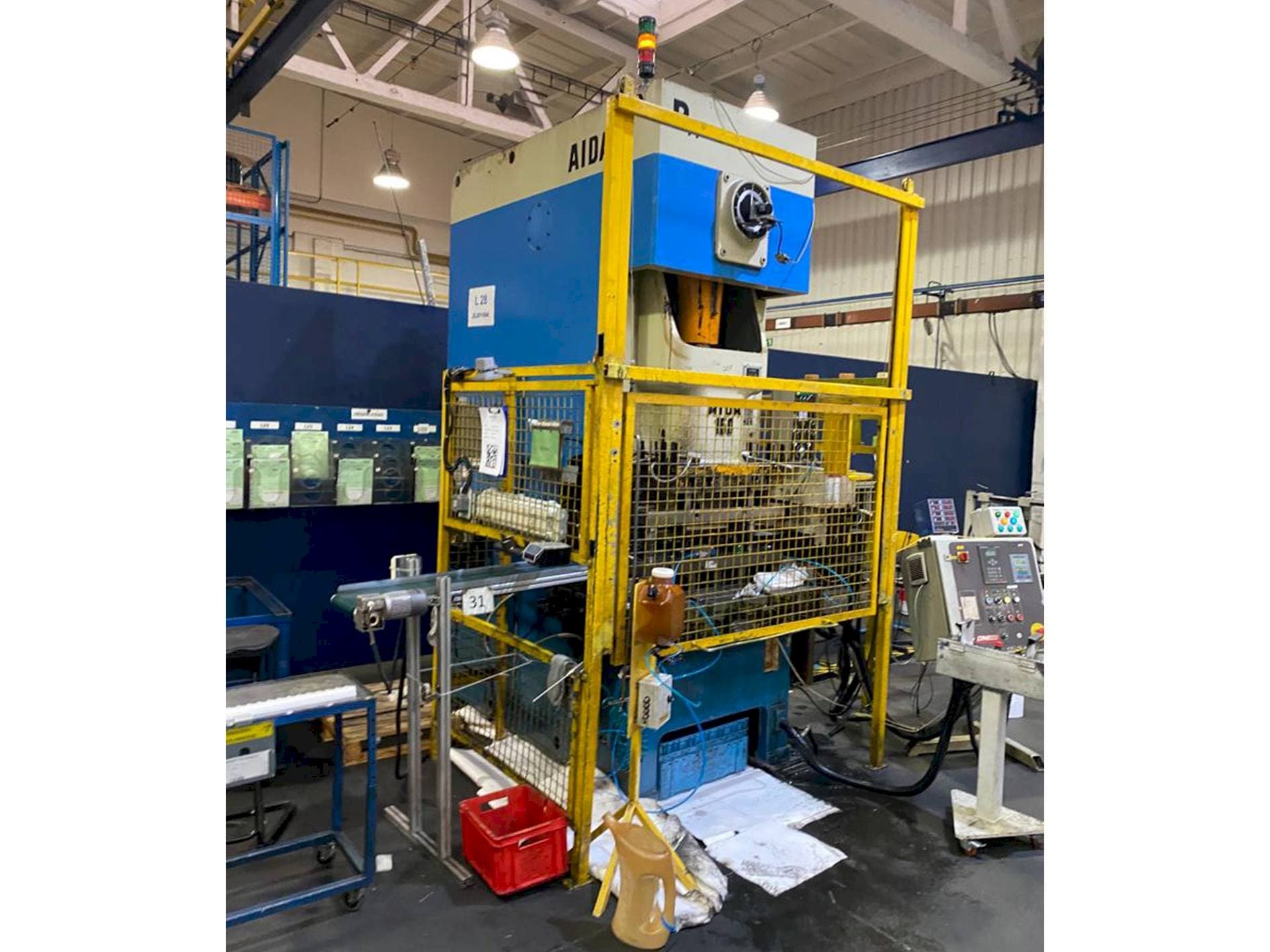 Вид станка AIDA NC 1-150  спереди