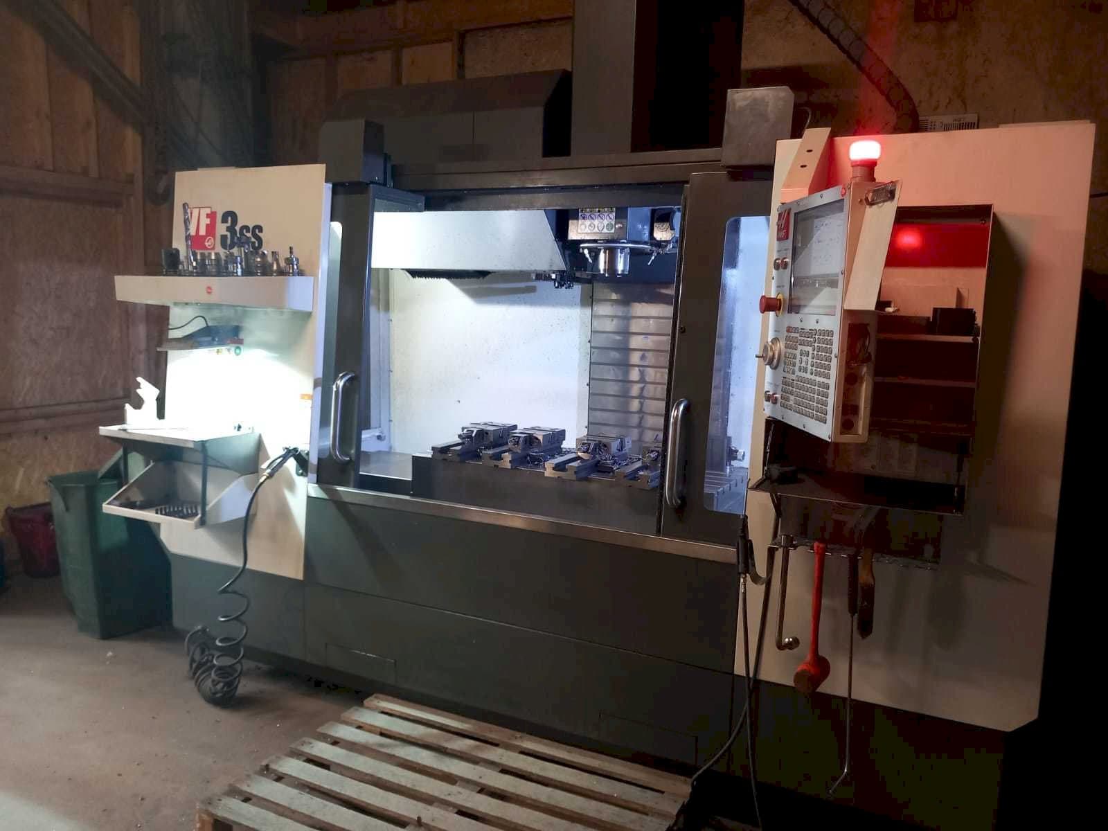 Вид станка HAAS VF3SS спереди