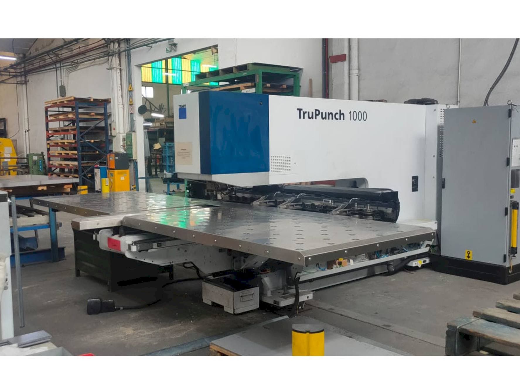 Вид станка Trumpf TruPunch 1000 (S05) спереди