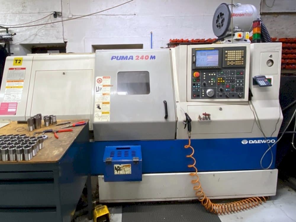 Вид станка DAEWOO PUMA 240MB спереди