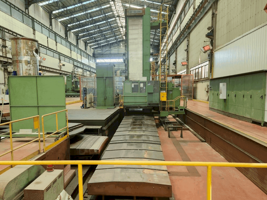 Вид станка WMW BP 160 CNC спереди
