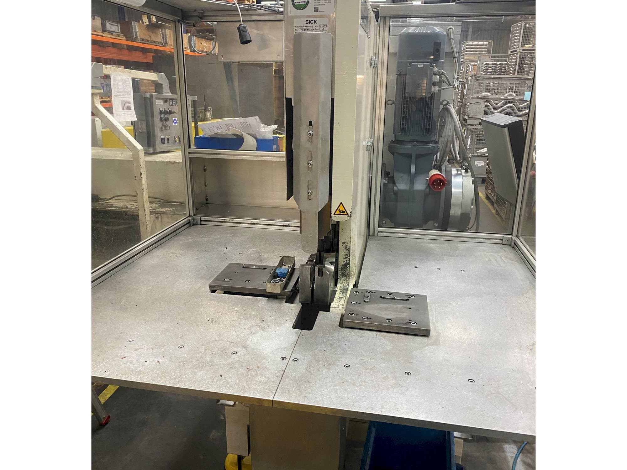 Вид станка Schmidt und Remmert EMT80-2-F01 спереди