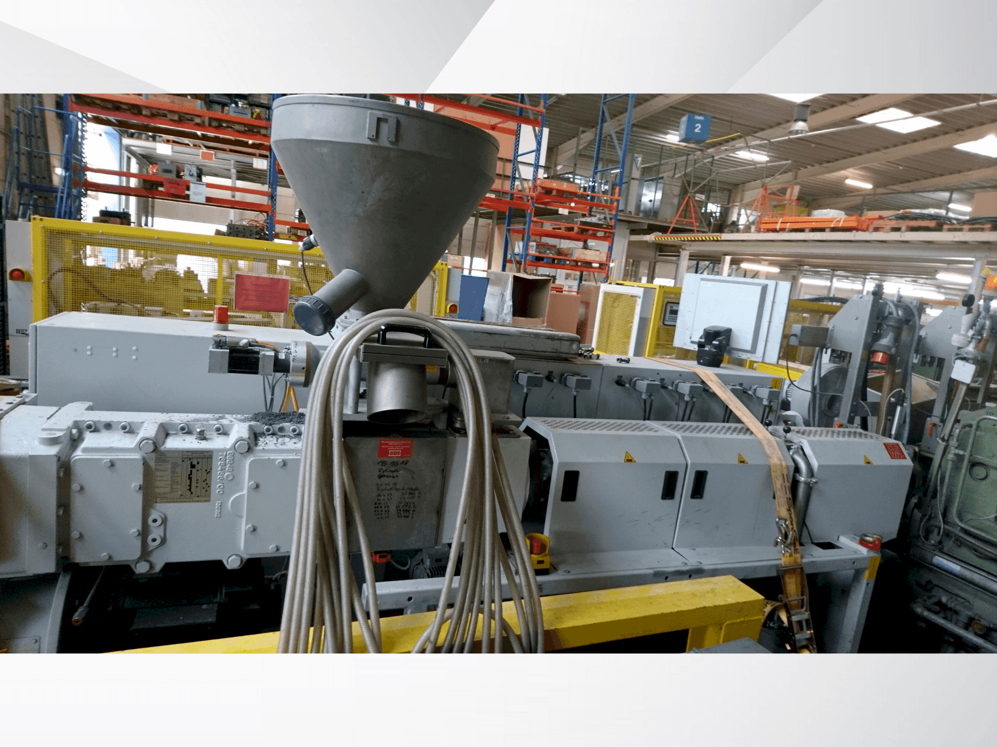 Вид станка Krauss Maffei KMD 75 XS/P  спереди