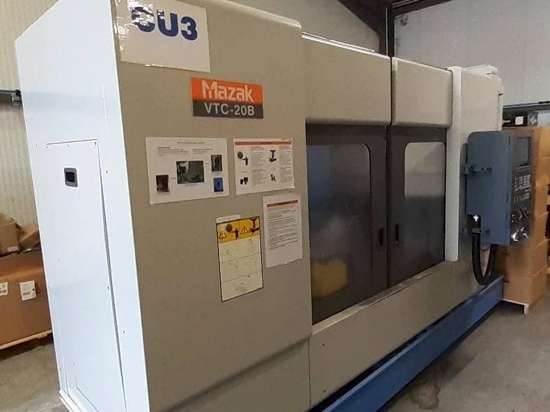Вид станка Mazak VTC 20B спереди