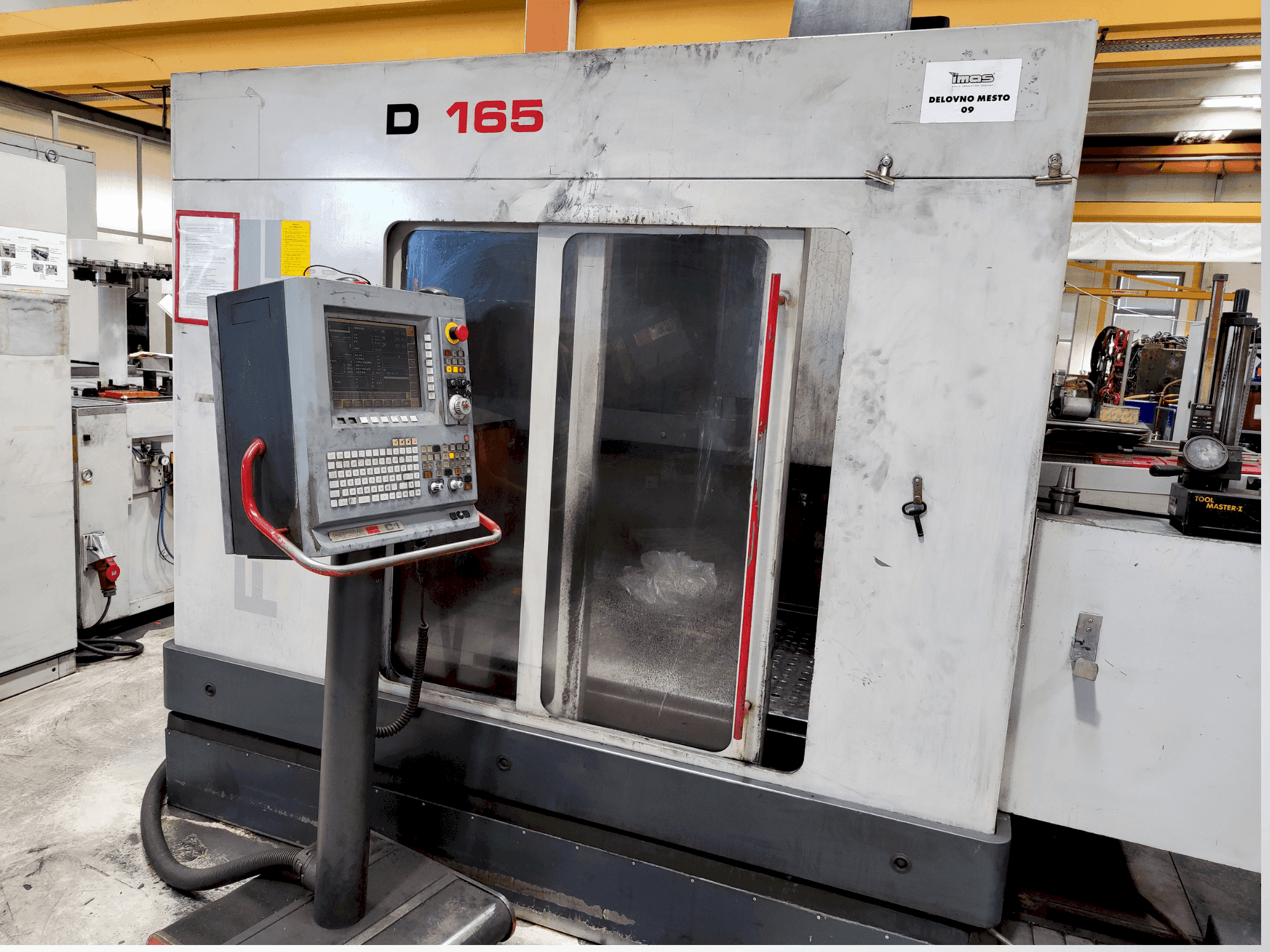 Вид станка Fidia D165 3A спереди