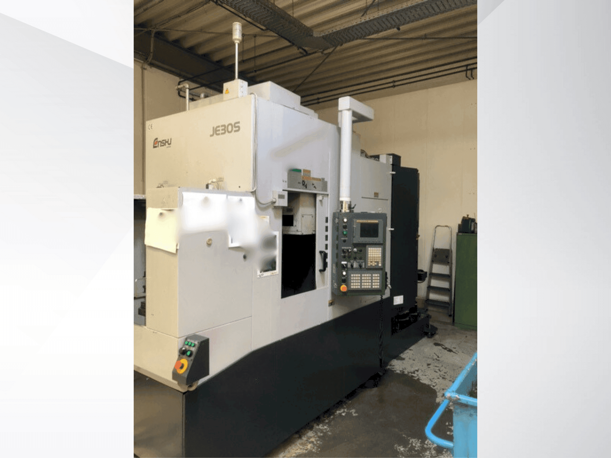 Вид станка Enshu Je30S  спереди