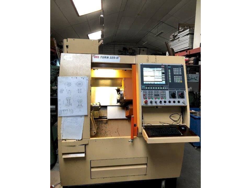 Вид станка EMCO TURN 325-II спереди