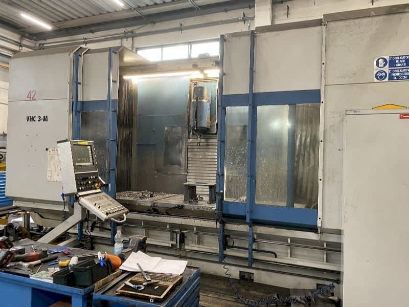 Вид станка AXA VHC 3M/2E спереди