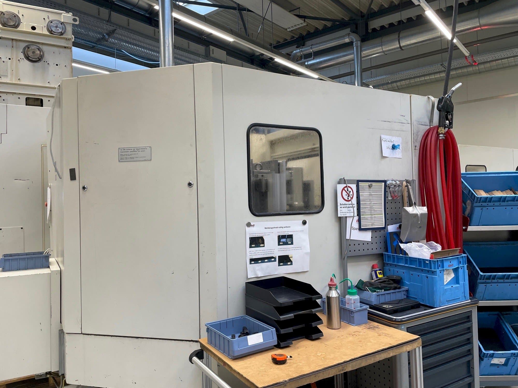 Вид станка с HELLER MC 16 правой стороны