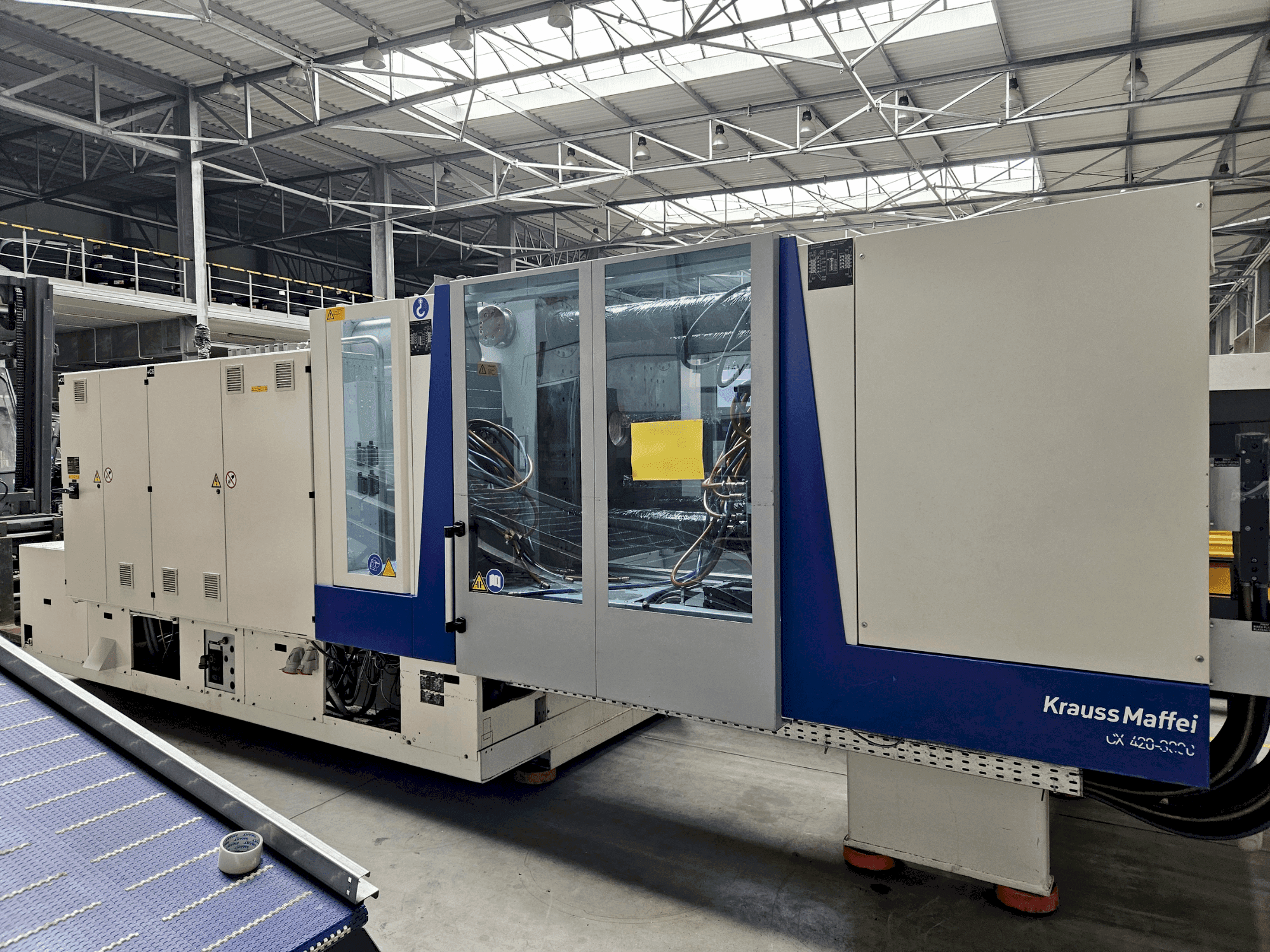 Вид станка Krauss Maffei 420-3000 CX спереди